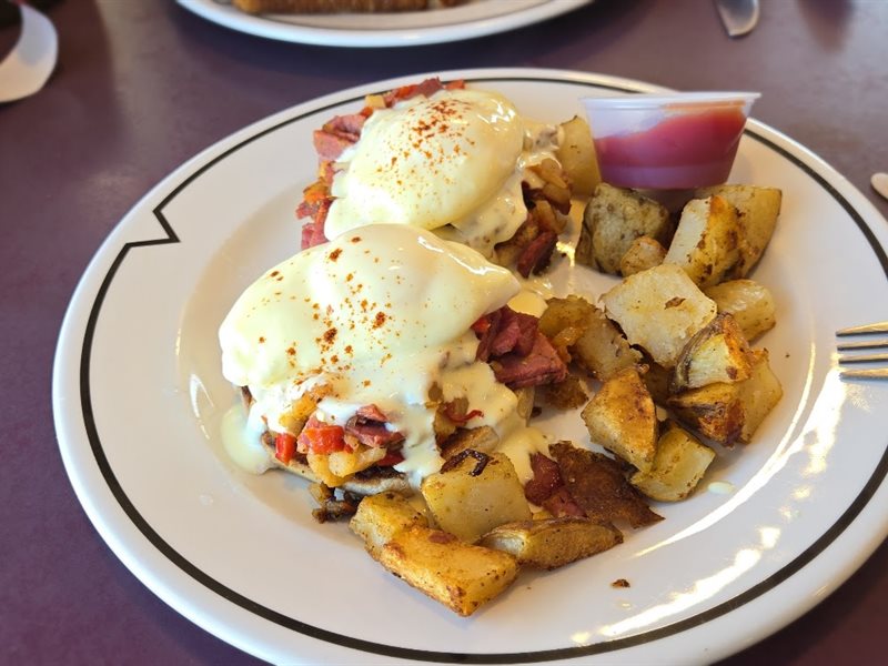 Jeanne's Family Diner - Restaurant